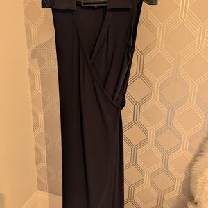 Elegant Black Sleeveless Dress